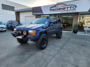 Leia mais sobre o artigo GRAND CHEROKEE LIMITED 5.2 V8 4X4 1997