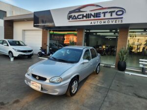Leia mais sobre o artigo Corsa Sedan 1.6 8v Super. Ano 2001