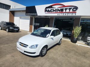 Leia mais sobre o artigo Classic LS 1.0 8V Completo e baixa km. Ano 2015